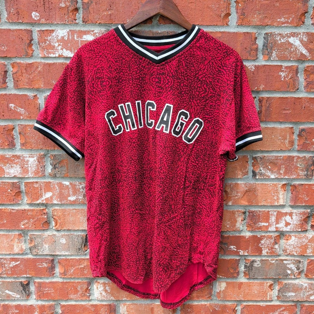 Evolution In Design Jersey Mens XL‎ Red Chicago 23 Elephant Print V-Neck Tee